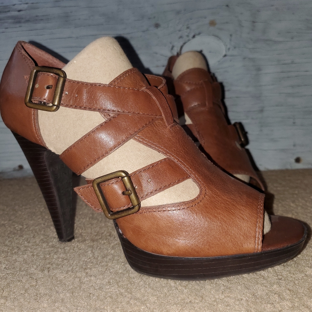 Gianni Bini Leather Strappy Open Toe Platform Heel, Size: 10, Brown